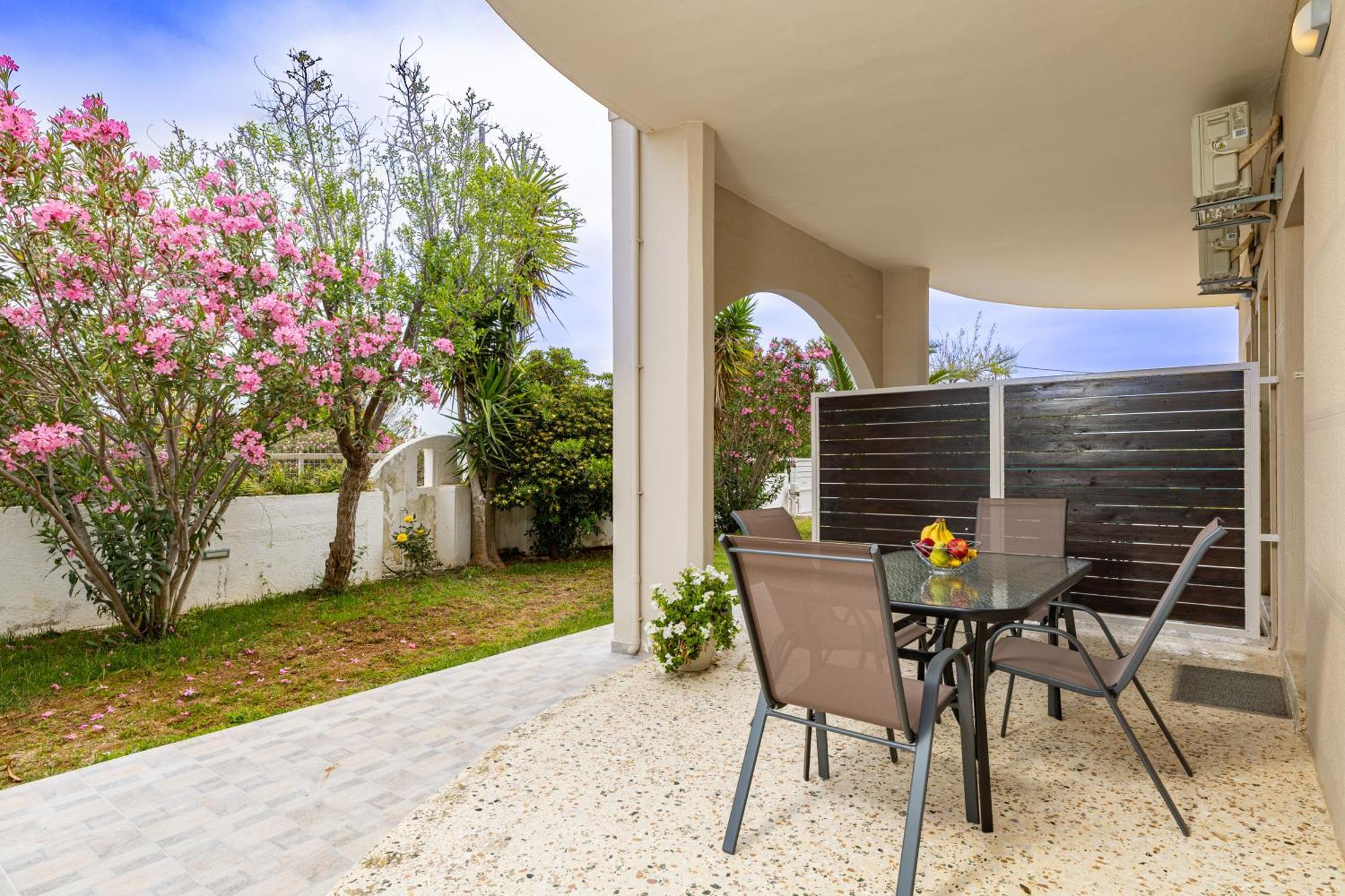 Golden Key Apartments Chania  Bagian luar foto